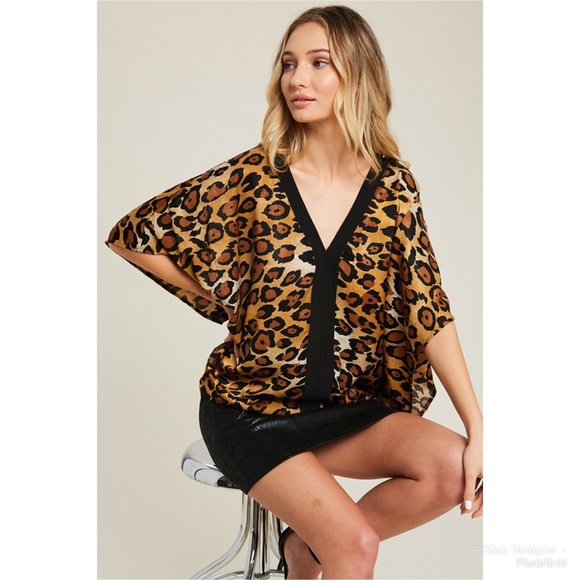 ❤️LAST 2! Leopard Print V-Neck Kimono Top! - Picture 8 of 8